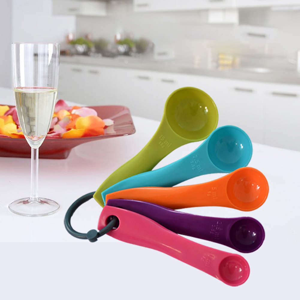 5-Piece Colorful Salt Oil Spoo - Kitchen Baking Utensil Set ulasan dan harga