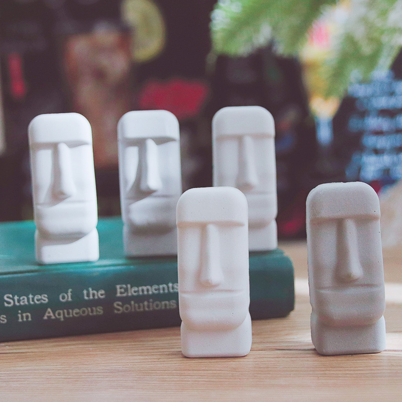 Easter Island Stone Statue Ice - Kitchen Baking Island ulasan dan harga