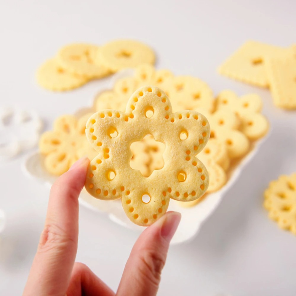 Geometric Pattern Hollow Out C - Baking Kitchen Diy ulasan dan harga